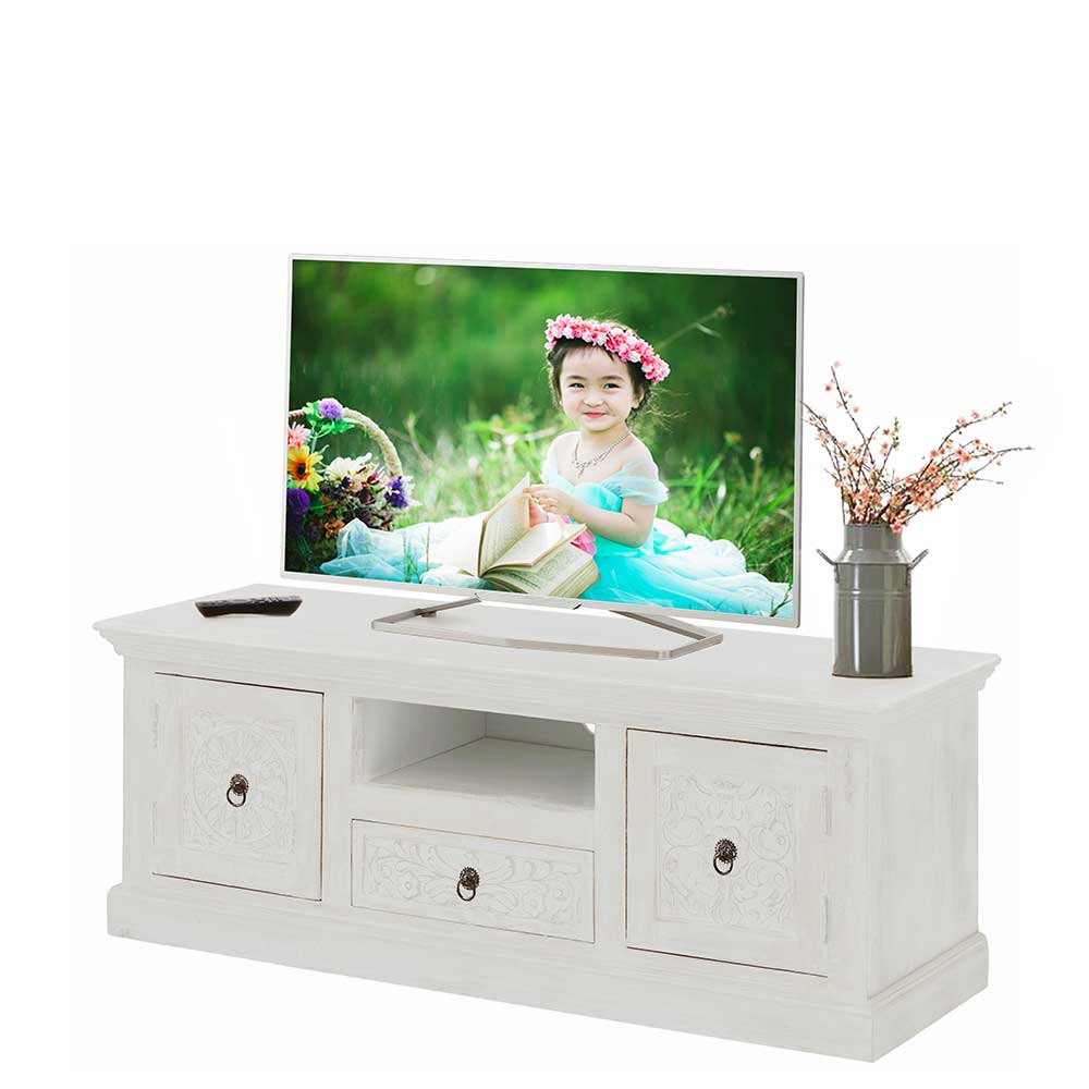 Landhaus TV Board in Weiß lackiert - Lucos