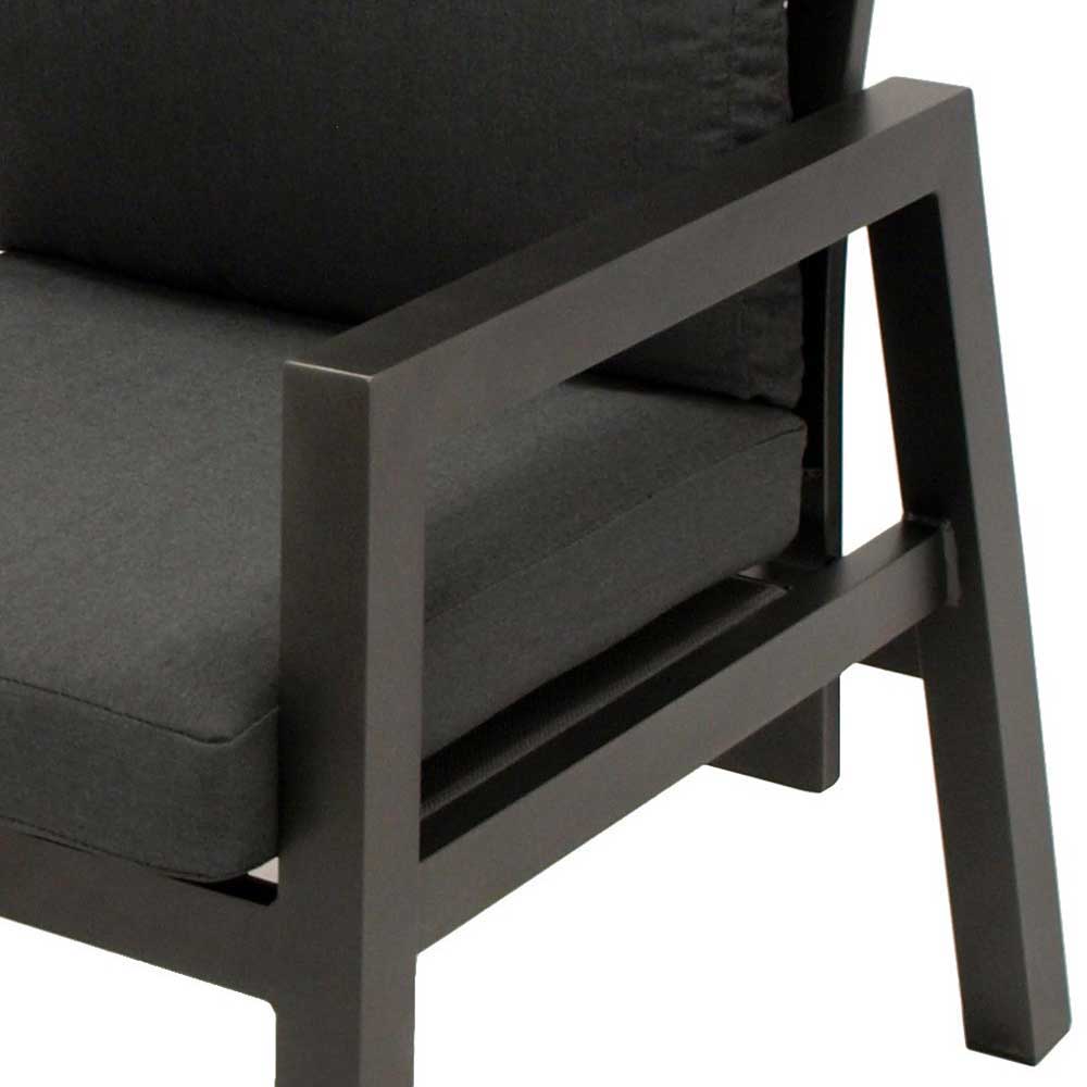 Robuste Aluminium-Armlehne und bequemes Sitzkissen des Terrassenstuhls in Grau 
 – Ashly