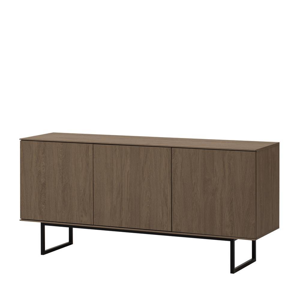 Modernes Sideboard mit drei geschlossenen Türen in dunkler Holzoptik und schwarzem U-förmigem Metallgestell – Julado