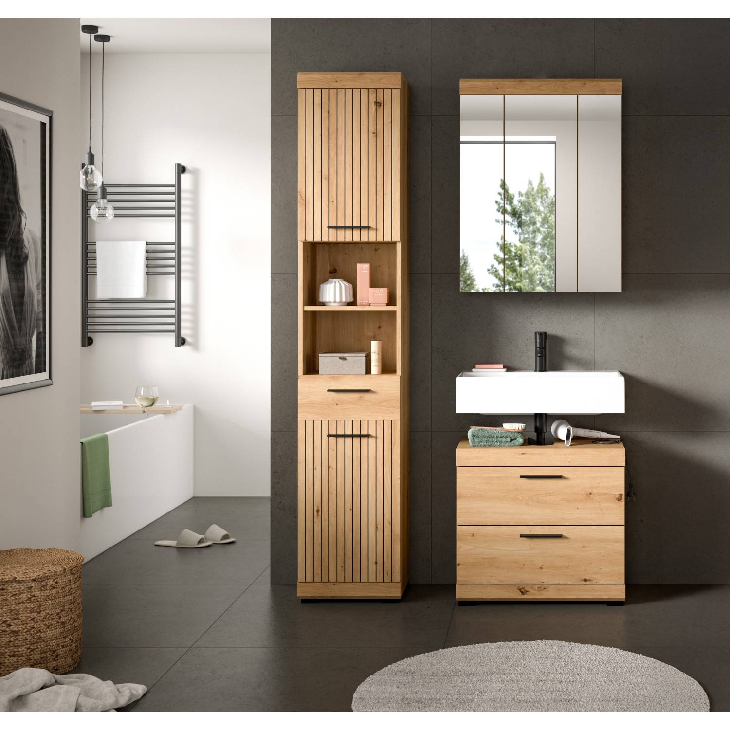 Funktionelles Badmöbel Set mit hohem Schrank und Waschtischunterschrank in Eichenoptik – Lasewood