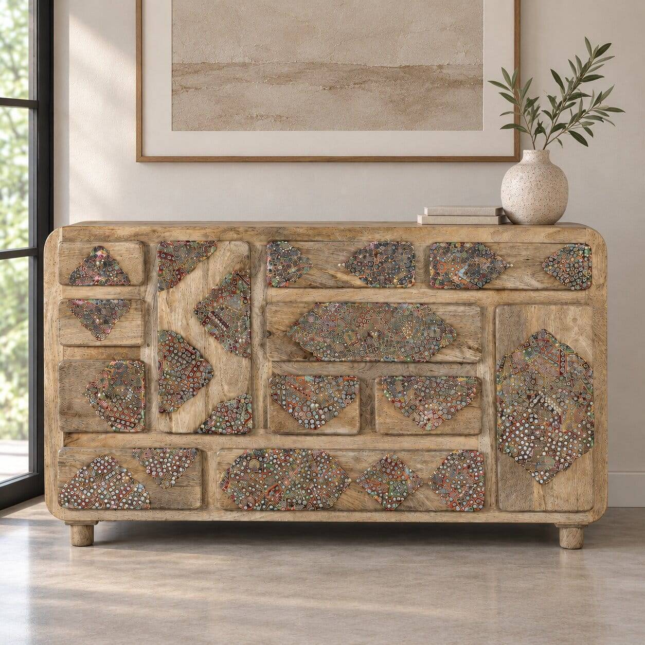 Ethno Design Sideboard aus Massivholz - Jeen