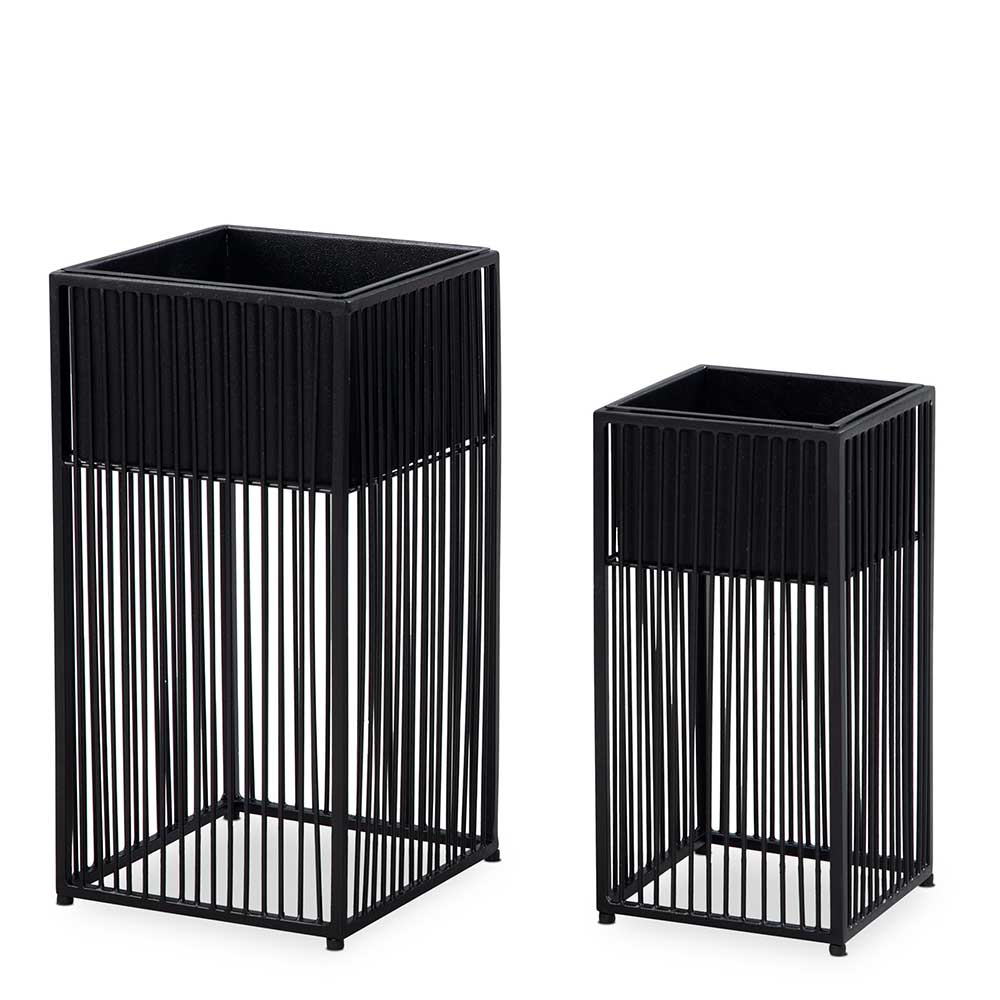 Zwei elegante schwarze Metall-Blumensäulen mit quadratischen Übertöpfen für Pflanzen – Mauritiuss