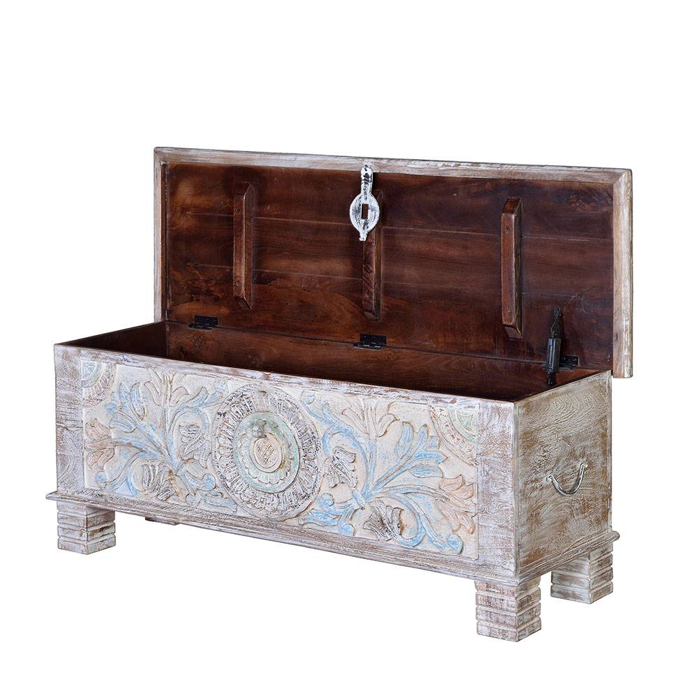 Massivholz Truhe in White Wash - Riconia