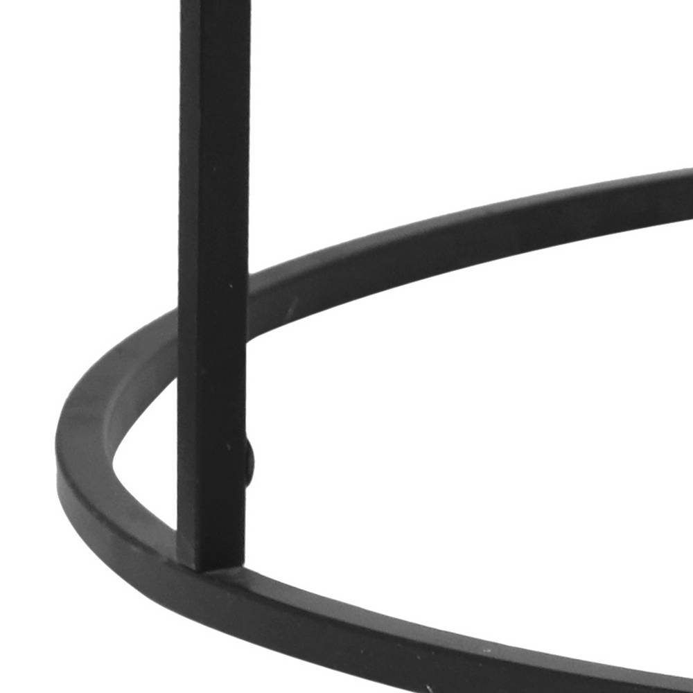 Geradliniges schwarzes Metallgestell des Couchtisches mit stabiler runder Basis – Conturay