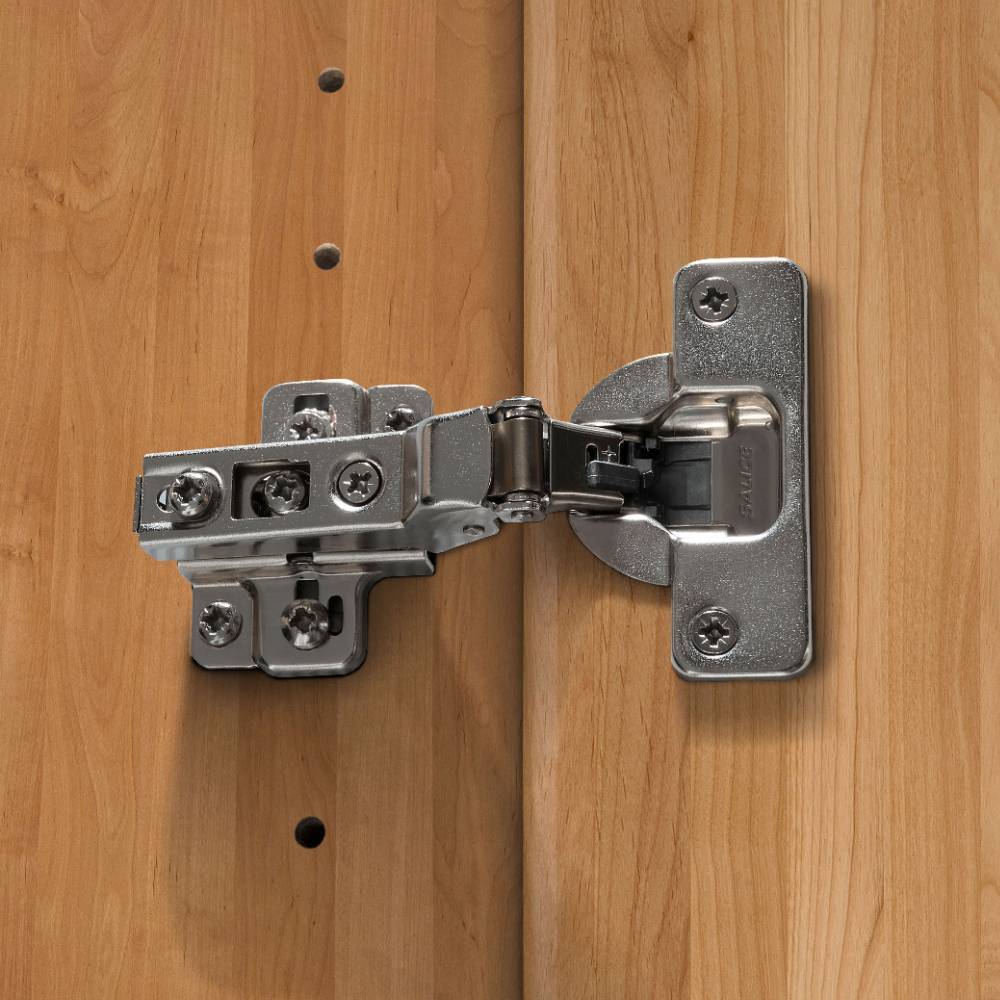216 cm hoher Kleiderschrank mit sieben Türen - Murray