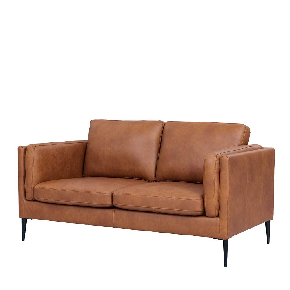 Zweisitzer Sofa aus cognacbraunem Leder mit schlanken schwarzen Metallfüßen – Lespavo