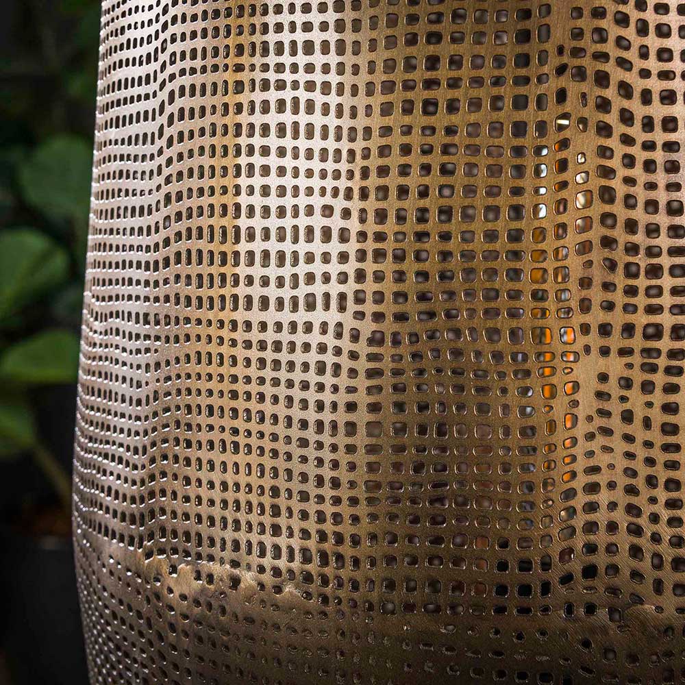 Metall Design-Stehleichte mit Lochmuster - Razmon