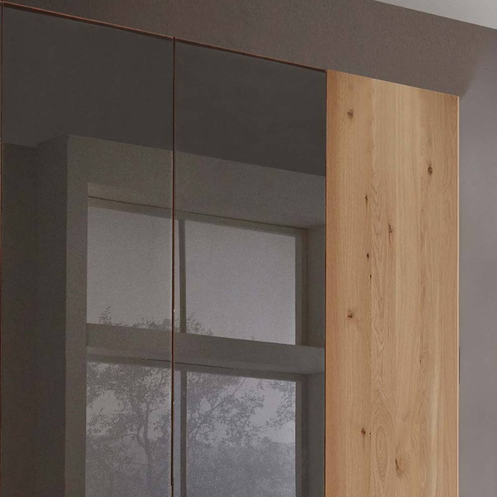 5-türiger Schrank in Eiche Bianco - Vutonia
