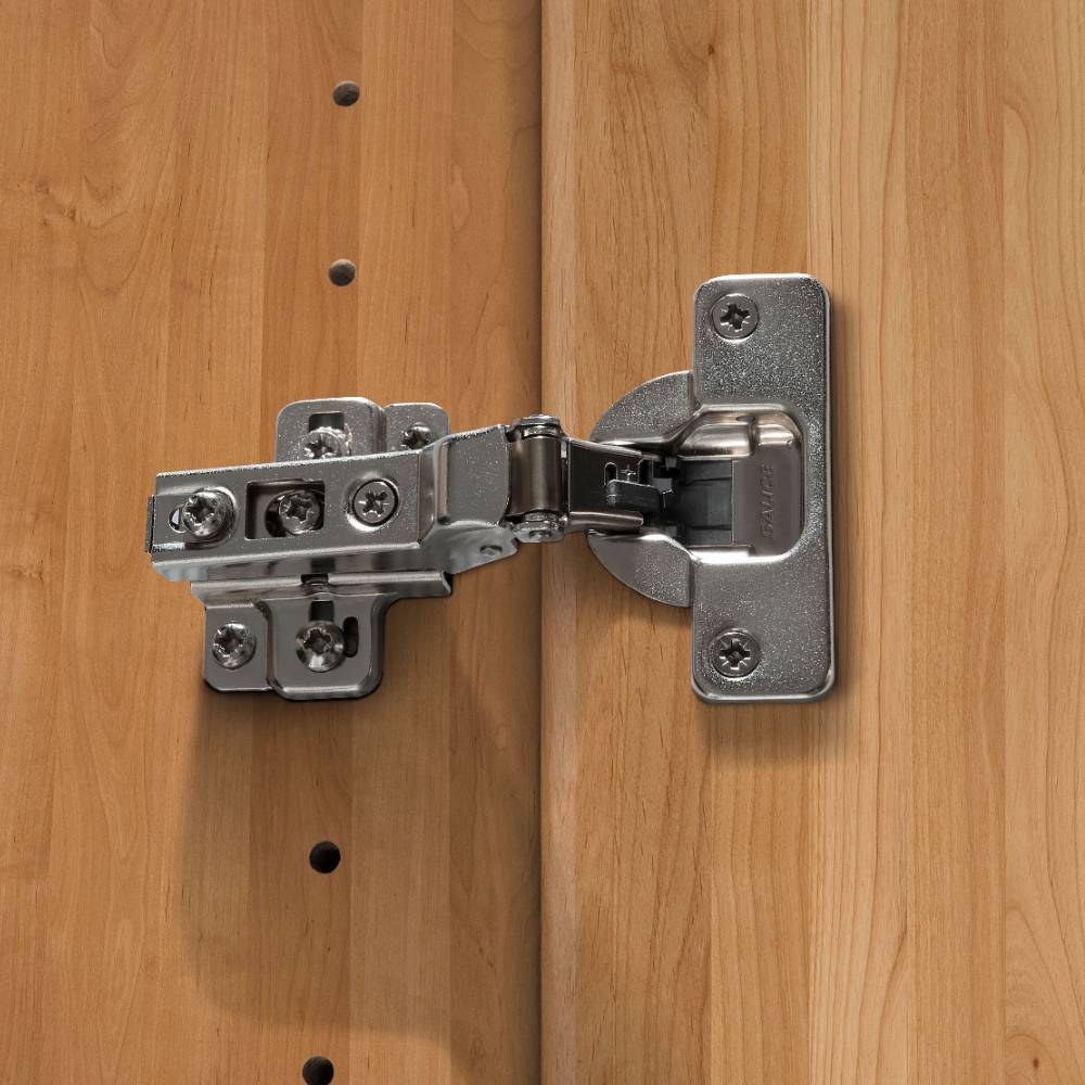 8-türiger Kleiderschrank in Erle teilmassiv - Dilacco