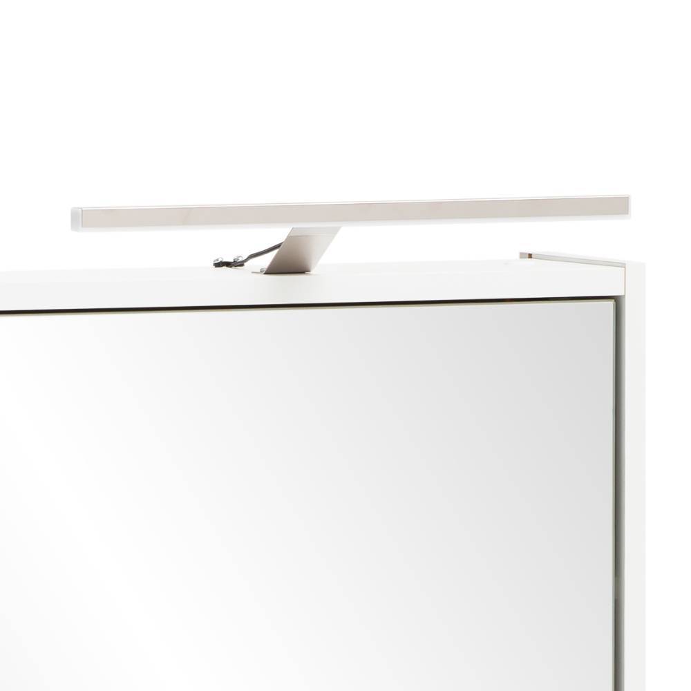 Elegante LED-Beleuchtung auf dem mattweißen Spiegelschrank für Badezimmer – Eulena