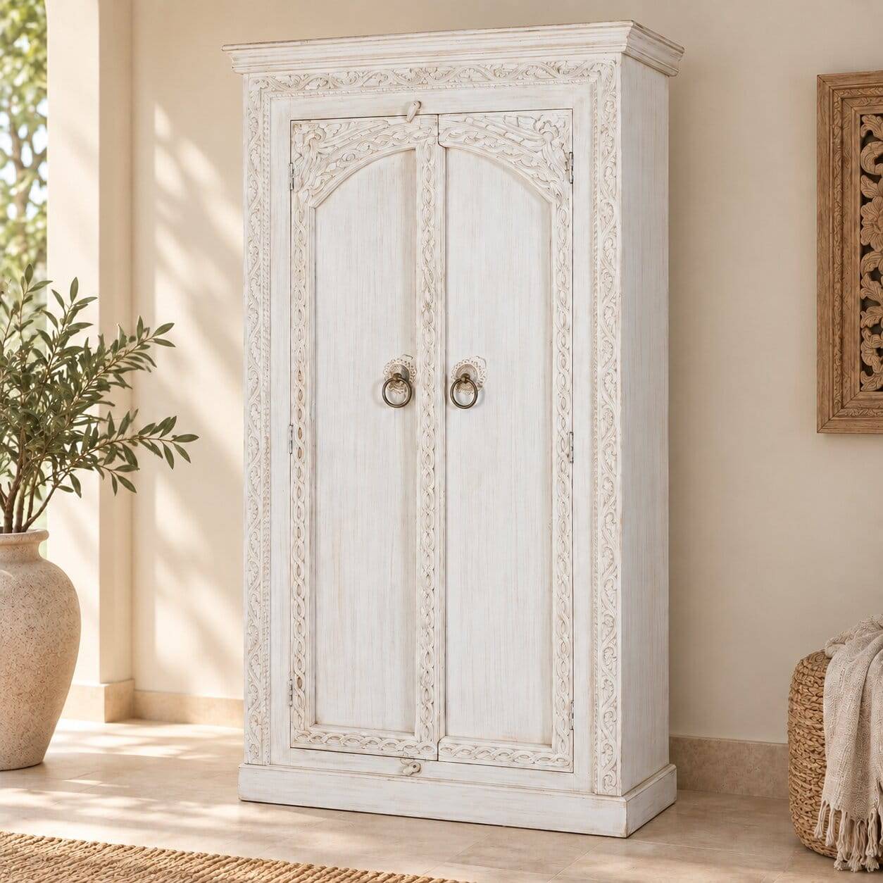 Dielenschrank in Mangoholz White Wash - Intiatos