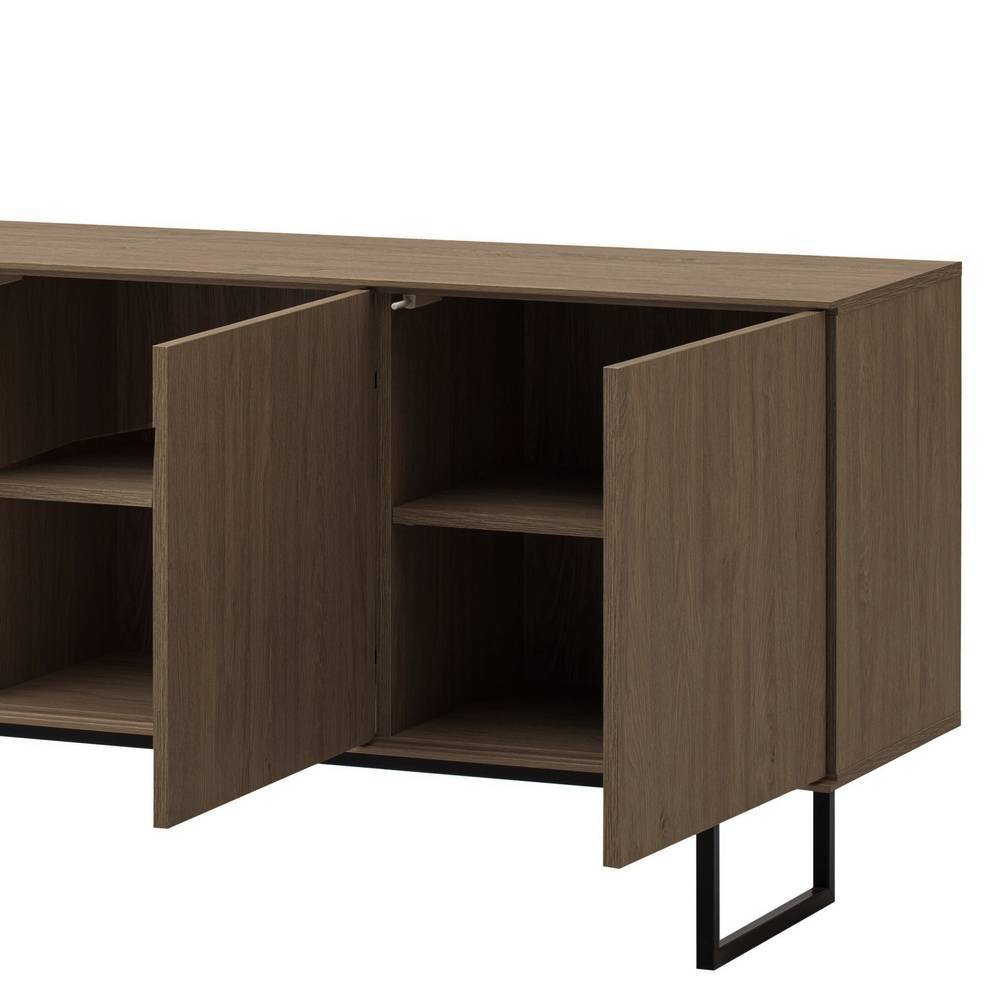 Sideboard mit zwei geöffneten Türen, dahinterliegenden Regalfächern und modernem schwarzem Gestell – Julado