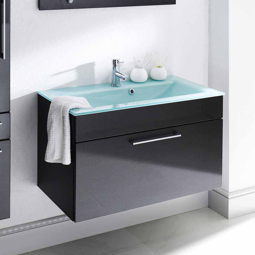 Badezimmer Einrichtung mit Waschtisch Zenvis | Wohnen.de