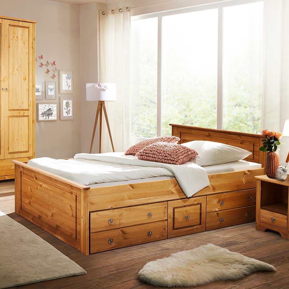 Holz Landhaus Doppelbett in Natur geölt - optional mit Schubkästen