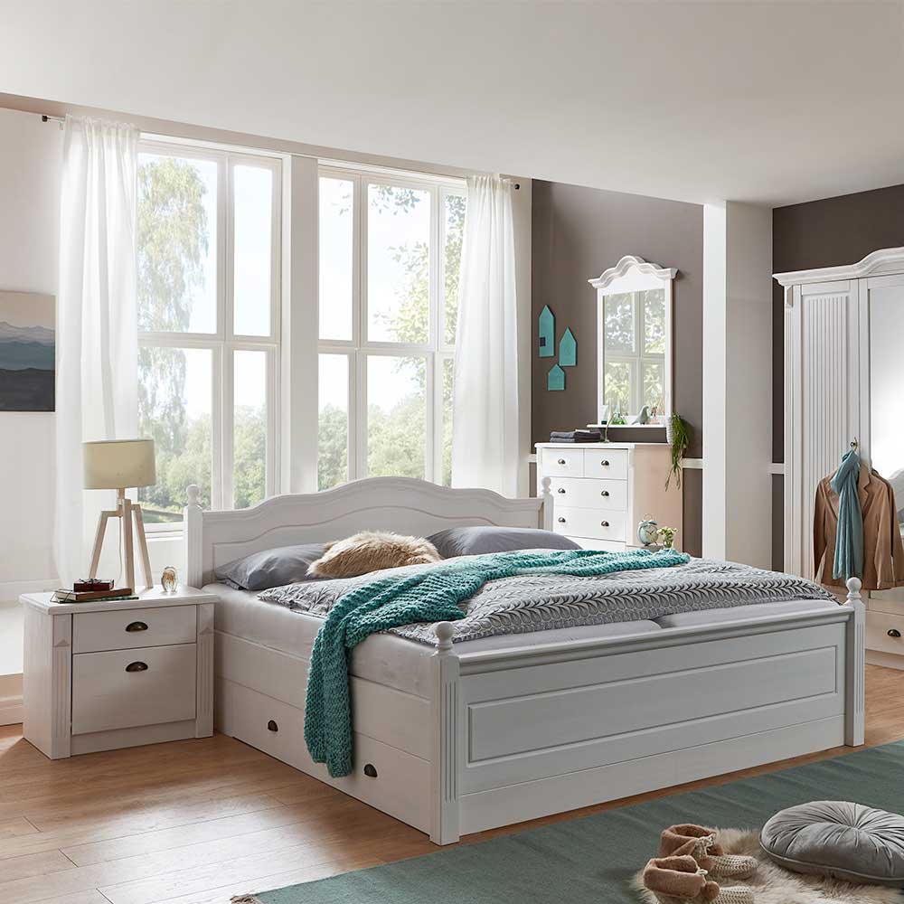 Landhaus Schlafzimmer aus Kiefer in Weiß Laburita mit Bett 12x12  (12-teilig)