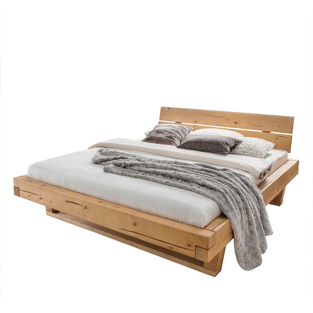 Fichtenholz Balkenbett mit Holzkufen für ein natürlich-modernes Schlafzimmer Djuro