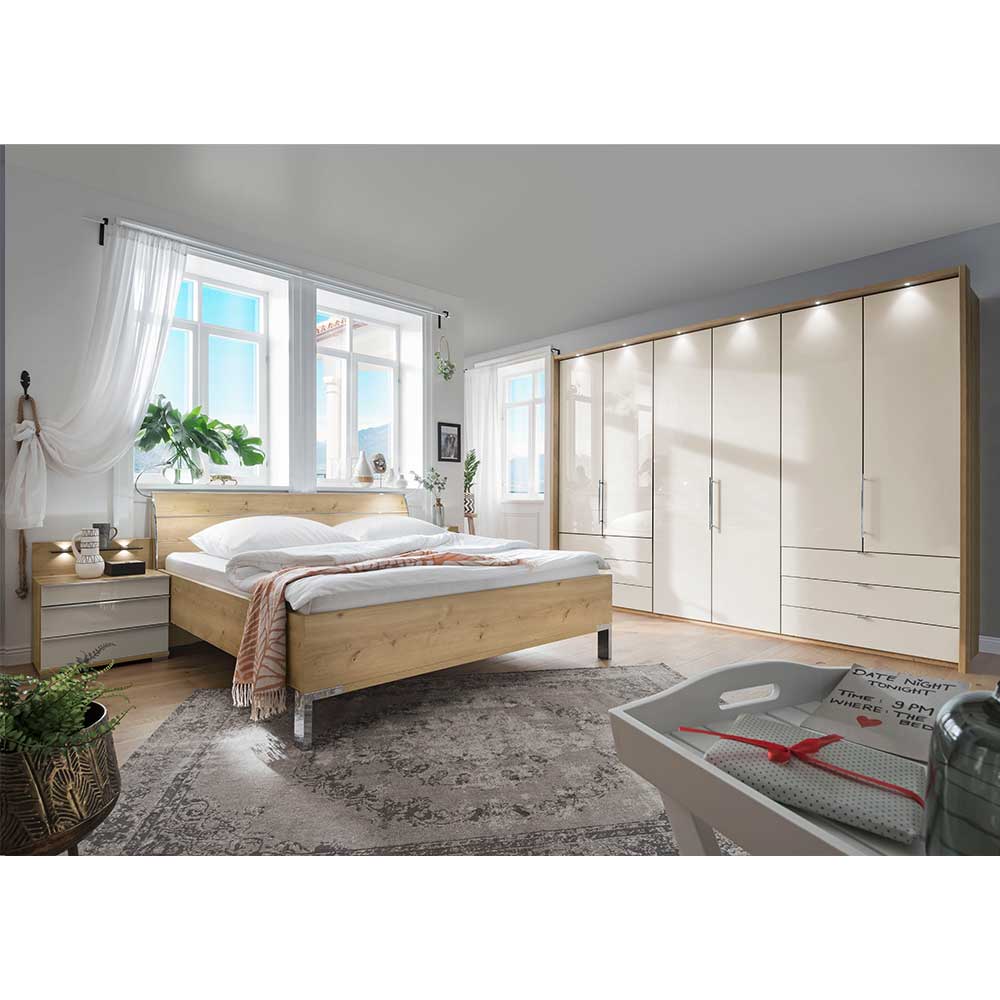 Schlafzimmermöbel Set in Beige und Eiche Bianco Lesegano