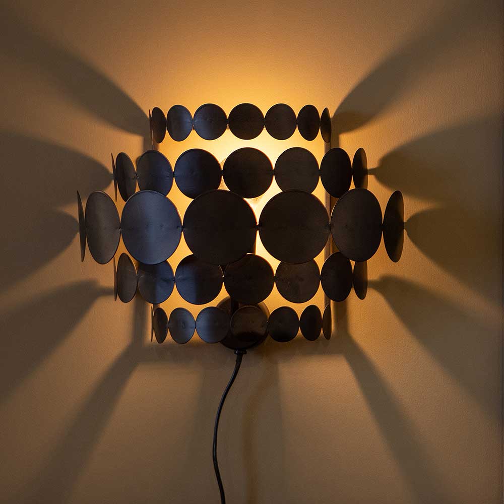 Wandlampen aus Metall in Schwarz in modernem Design - 37x28x18 Kalastania