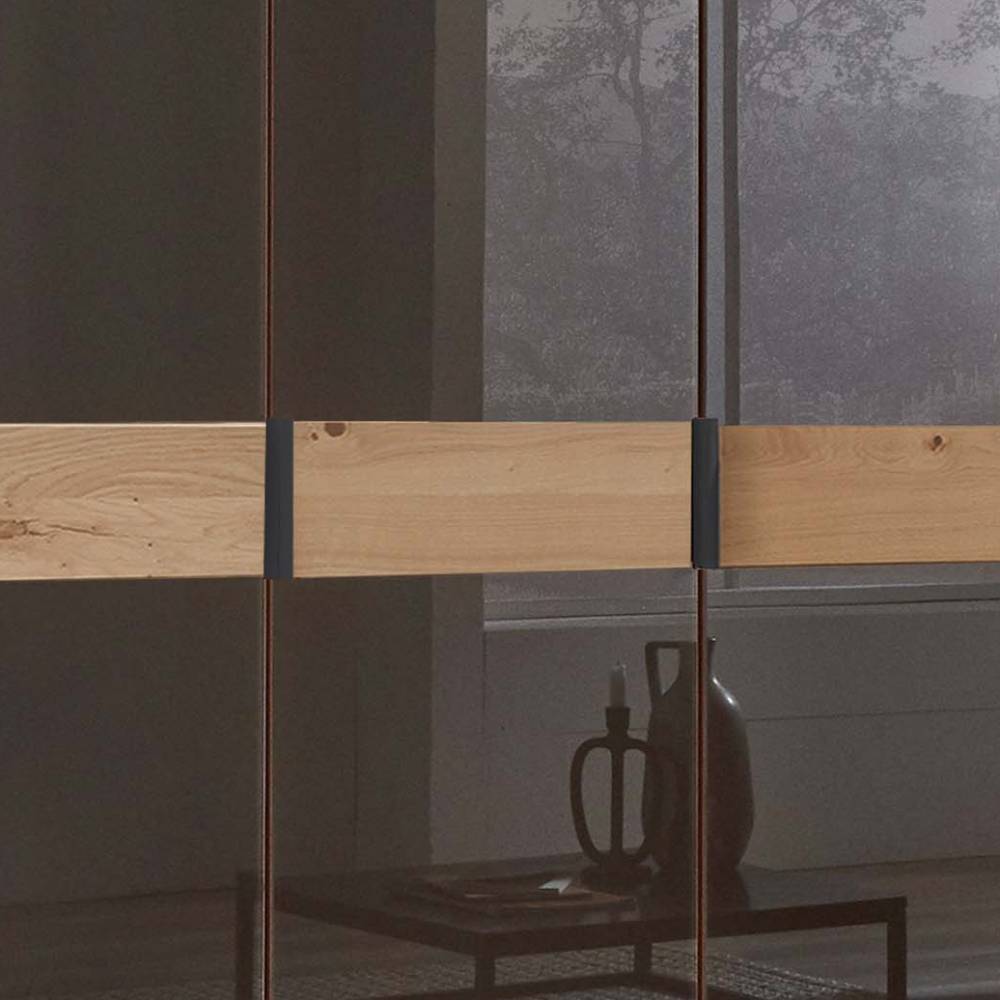 3-türiger Schrank teilmassiv - Vutonia