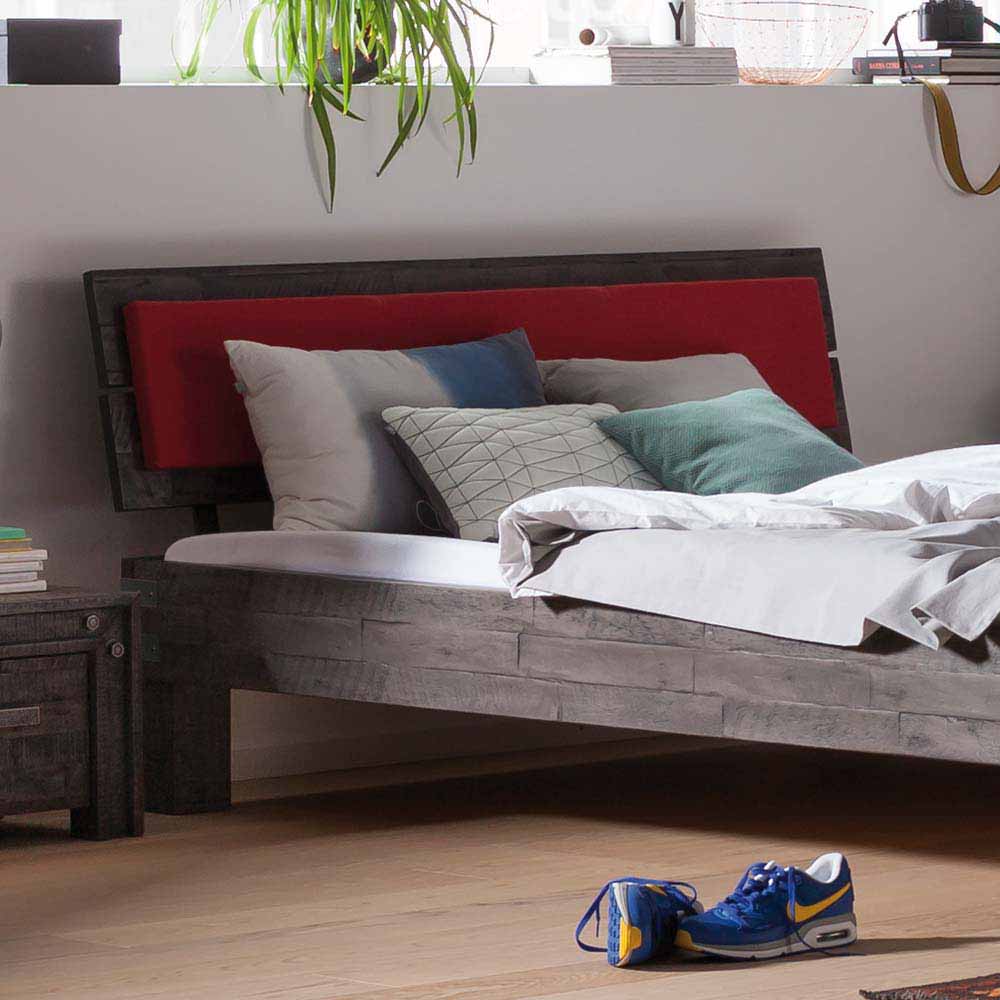 Holz Bett mit Kopfteil Lienz inklusive Kopfteil-Kissen in Rot