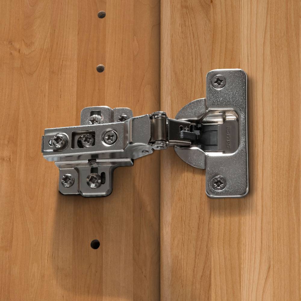 7-türiger Schlafzimmerschrank in Erle teilmassiv - Murray