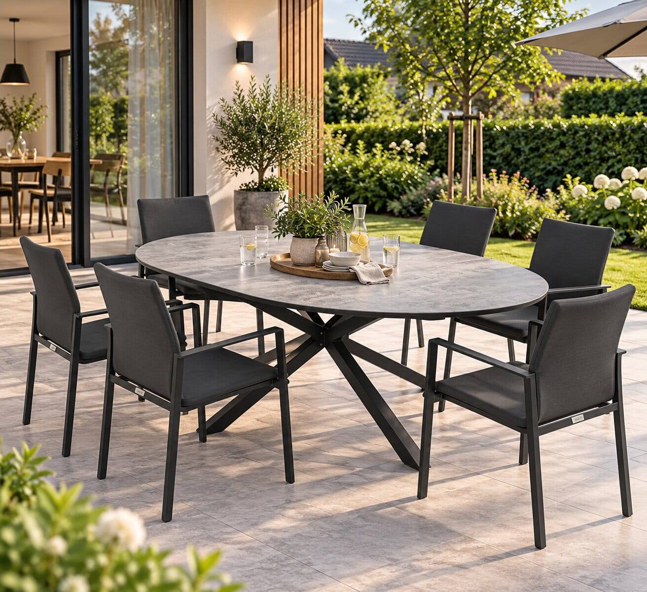 Outdoor-Essgruppe mit sechs Sitzplätzen - Pescarona (siebenteilig)