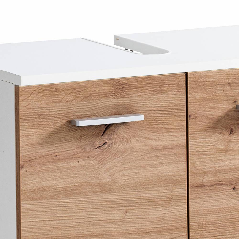 Ausschnitt für Waschbecken in weißer Arbeitsplatte mit Holzoptik-Fronten und Griffen – Tolucara
