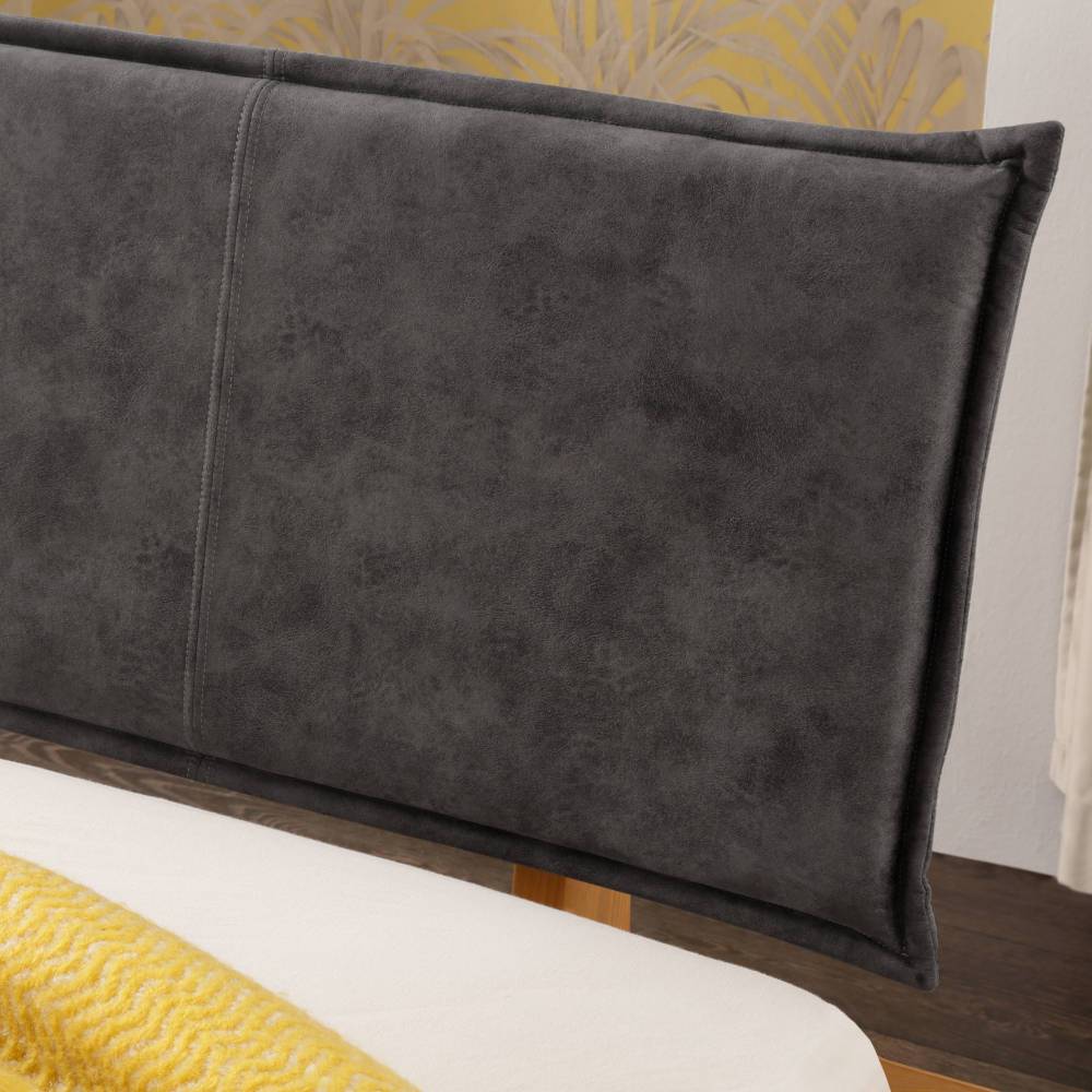 Bett mit Kufengestell aus Holz - Kalastania