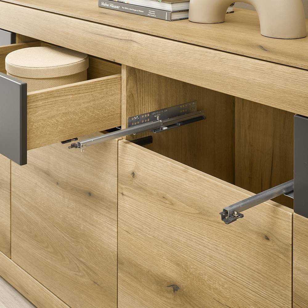 Vitrine und Sideboard Set in Eiche Optik - Addara (zweiteilig)