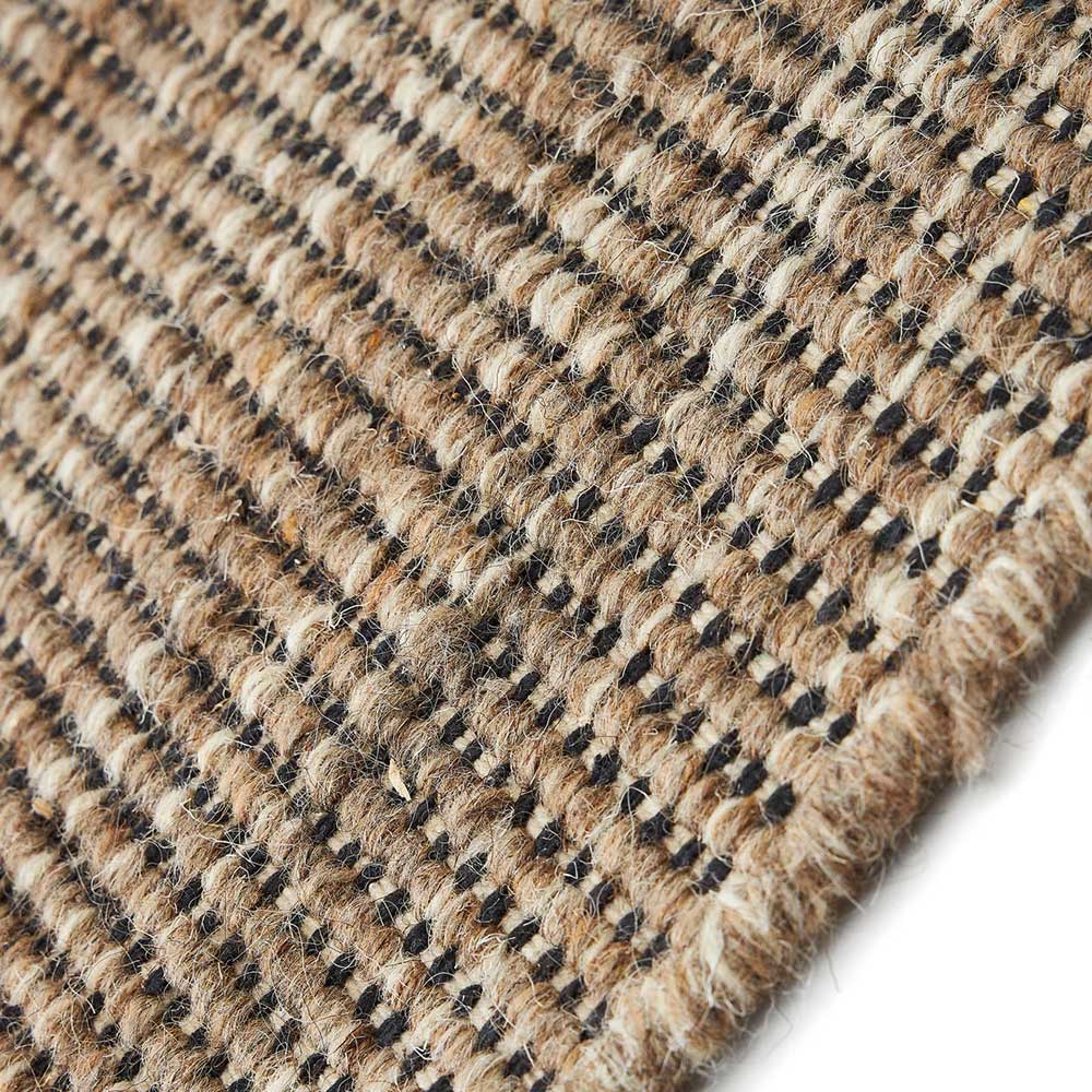Handgearbeiteter Teppich in Naturtönen - Iljona