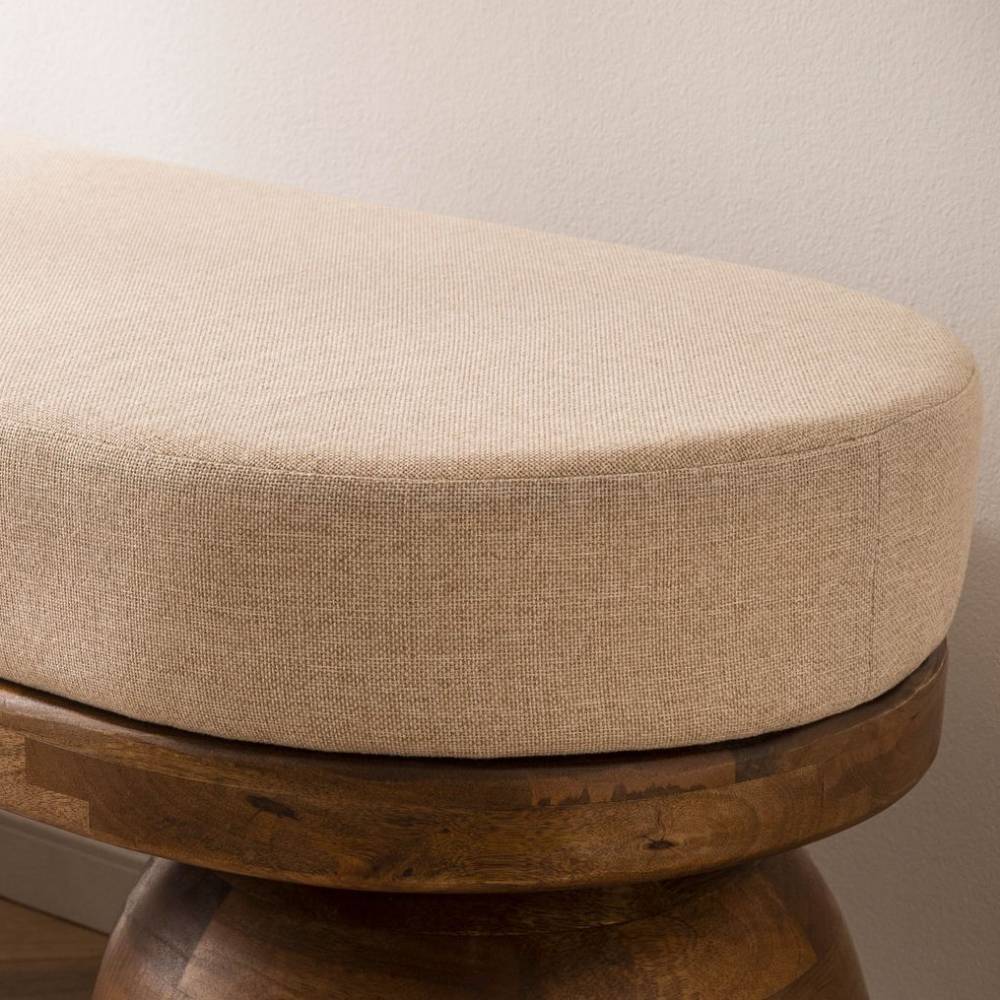 Beige gepolsterter Sitz der Designbank auf dunkelbraunem Mangoholz-Gestell – Enloy