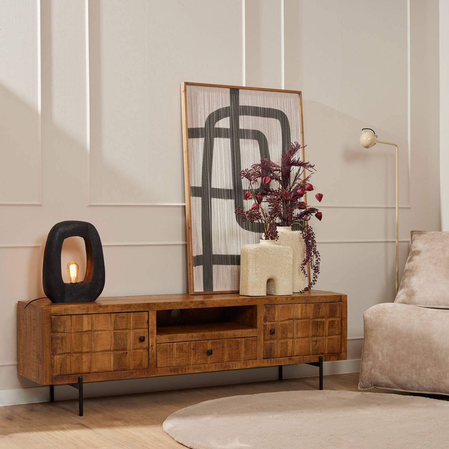 Rustikales TV Lowboard aus Mangoholz - Miaoly