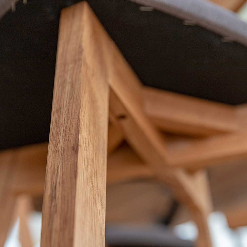 Holzstuhl mit Polstersitz aus Wildeiche Massivholz - Tembreno