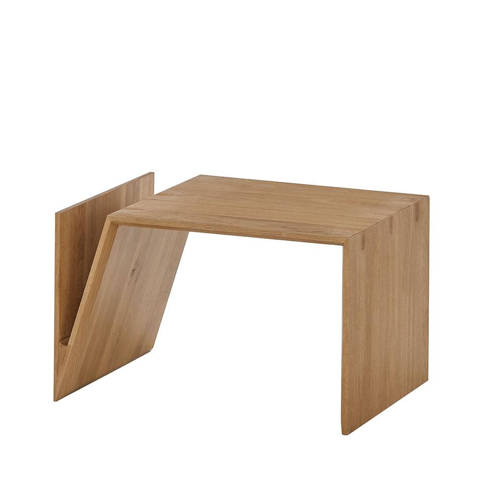Moderner Couchtisch aus Massivholz in einzigartiger Form von oben – Iloca