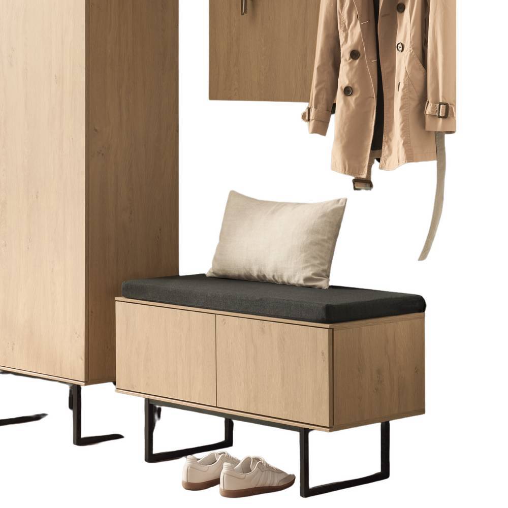 Moderne dreiteilige Flureinrichtung mit Garderobenbank, Schrank und Wandpaneel in heller Holzoptik – Jaskin