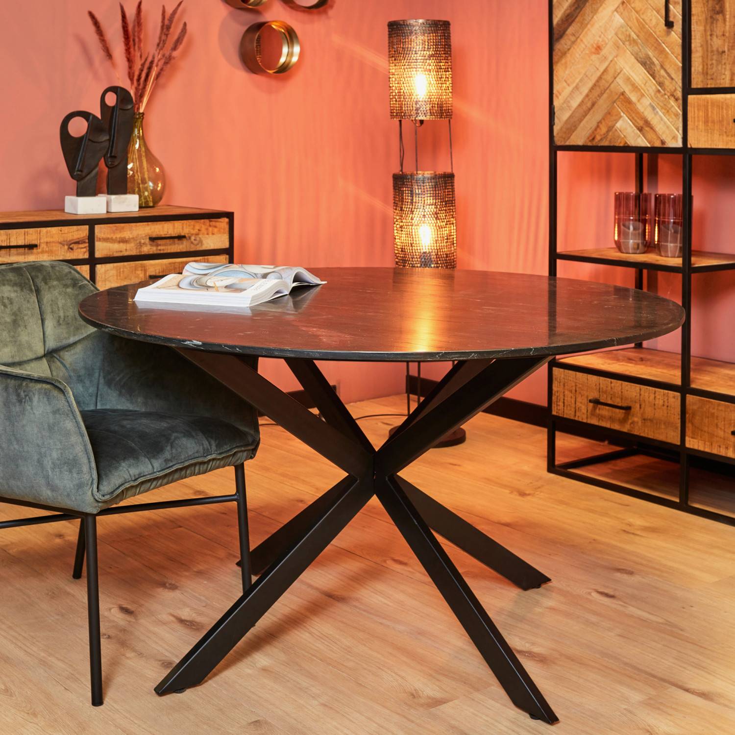 Metall Esszimmer Tisch mit schwarzer Tischplatte - Narciza