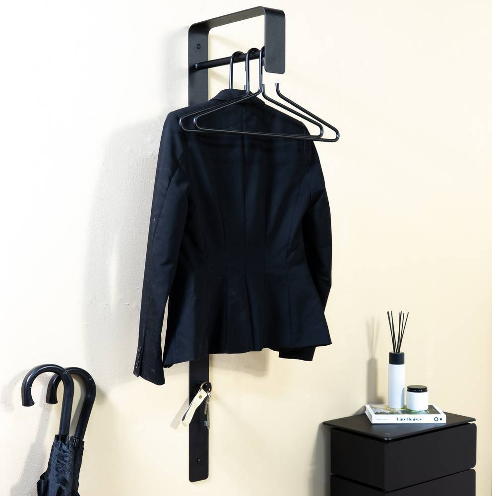 Designgarderobe mit Stange und vier Haken - Narisa