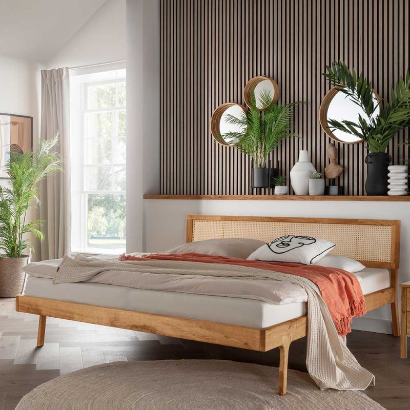 Bett Mit Rattan Kopfteil